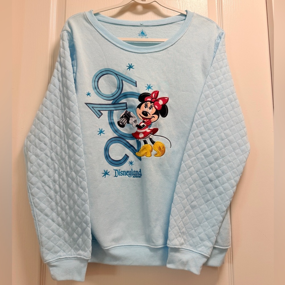 Disney 2019 Anniversary Sweatshirt Light Blue Quilted Sleeve Crewneck L NWT